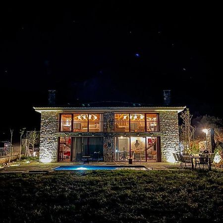 Modern Stone Villas With Swimming Pool Aliveri Exterior photo
