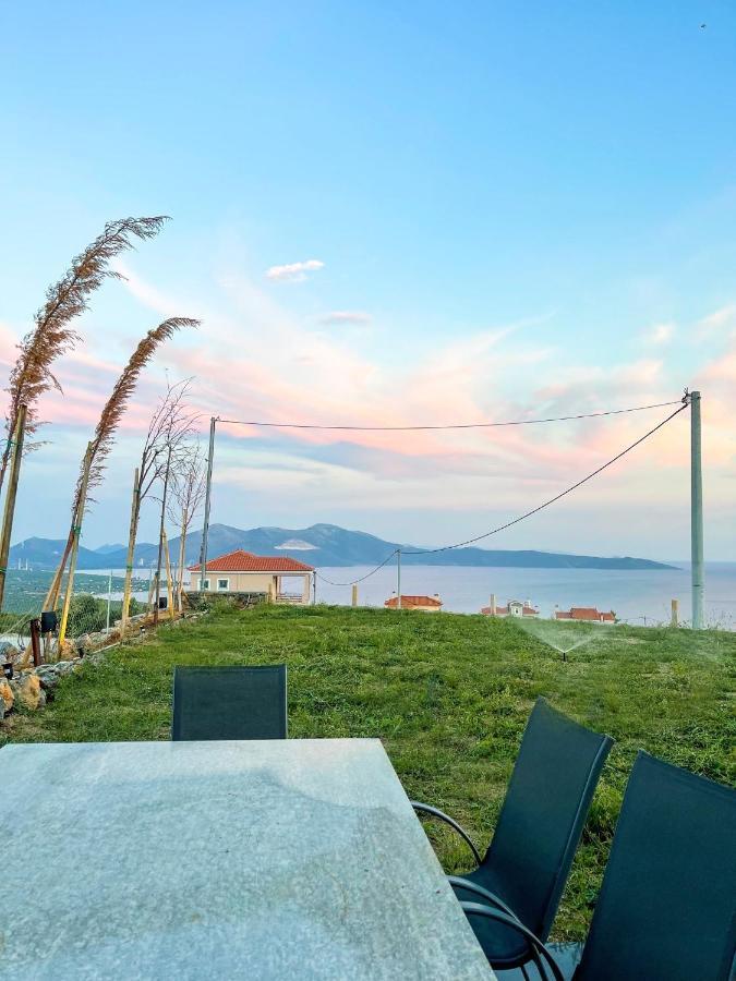 Modern Stone Villas With Swimming Pool Aliveri Exterior photo
